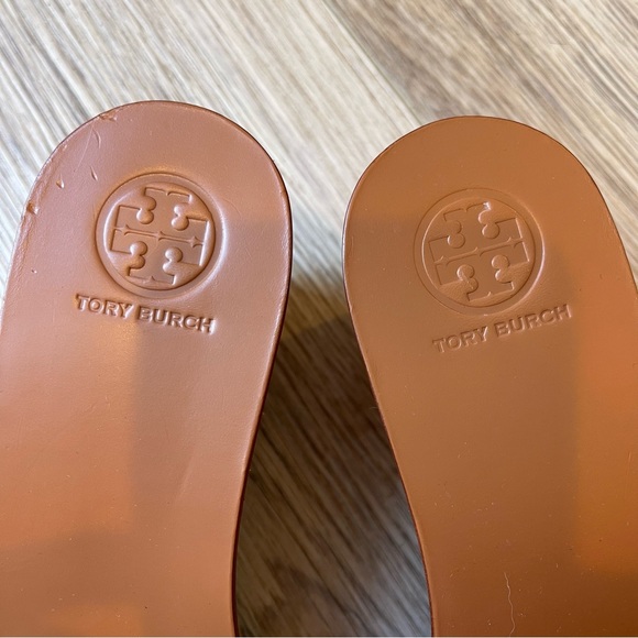 Tory Burch • Patty Leather Platform Wedge size 5.5 - Picture 9 of 10